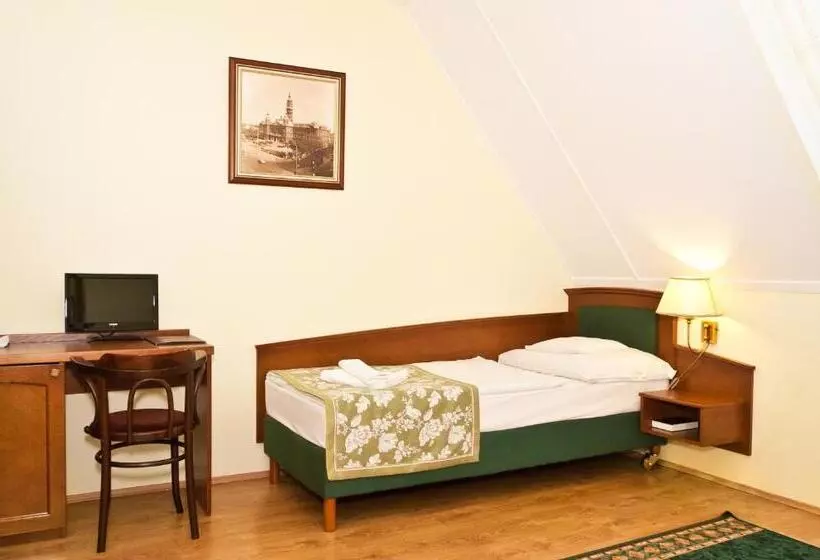 Fotos del hotel Klastrom:  16