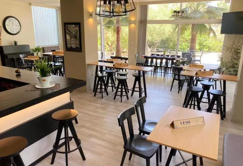 Fotos del hotel Monte Vardia:  15