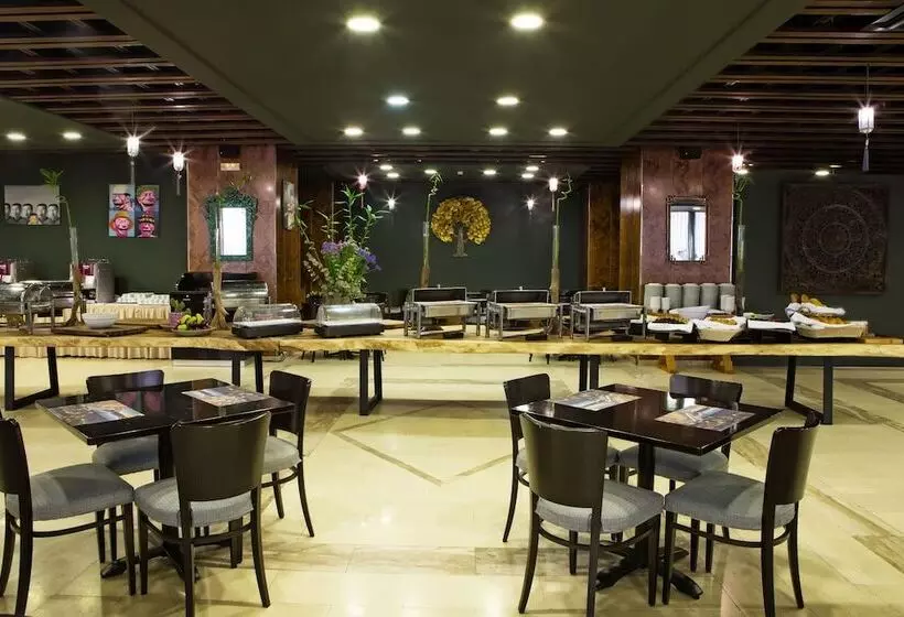 Fotos del hotel President:  8