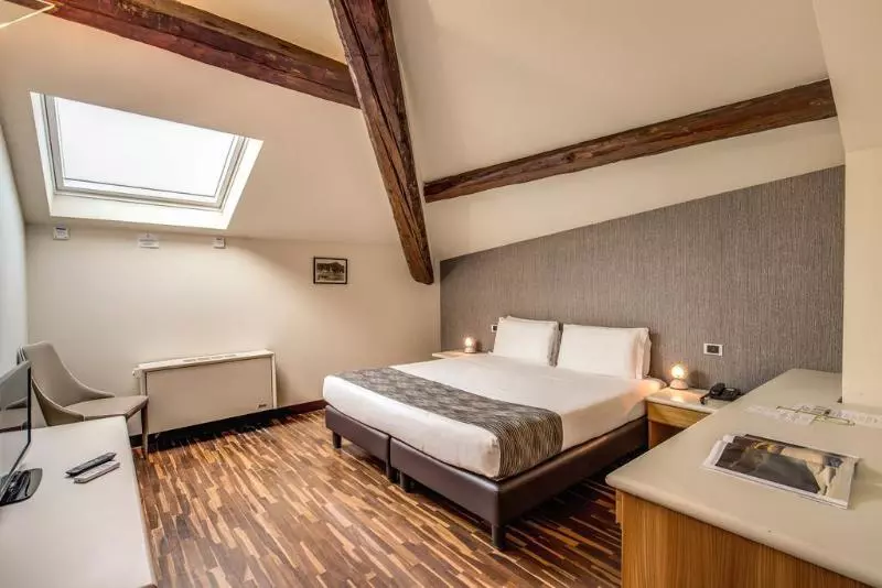 Fotos del hotel Albergo Firenze:  9