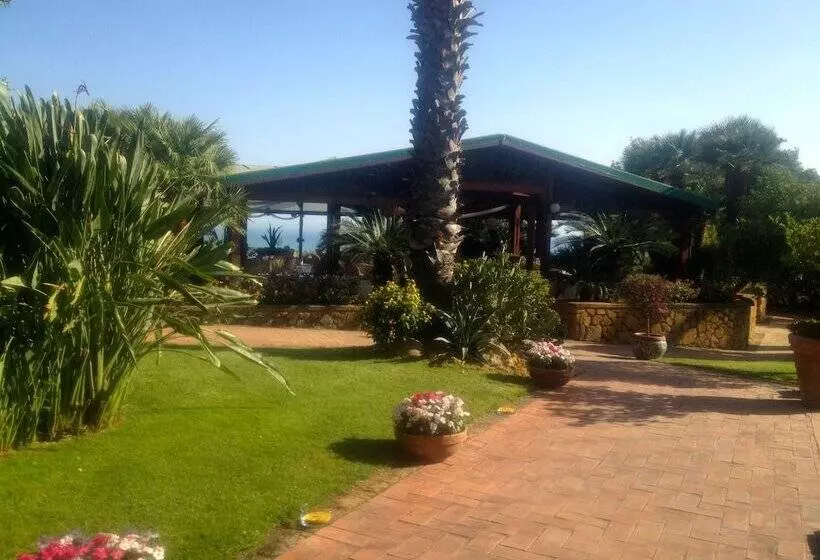 Fotos del hotel Colleverde Park:  32