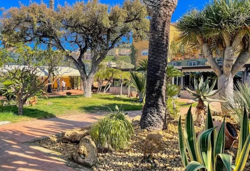 Fotos del hotel Colleverde Park:  27