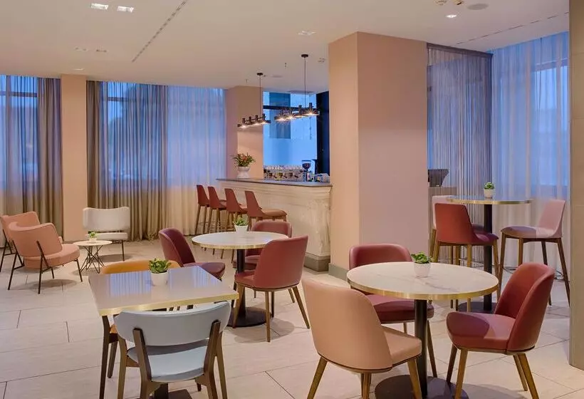 Fotos del hotel Nh Bologna De La Gare:  41