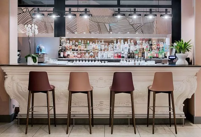 Fotos del hotel Nh Bologna De La Gare:  23