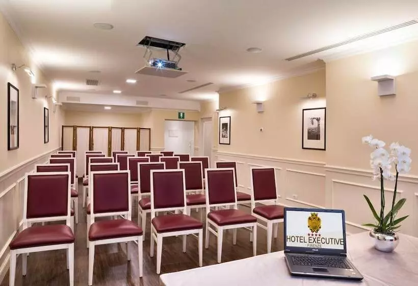 Fotos del hotel Executive:  19