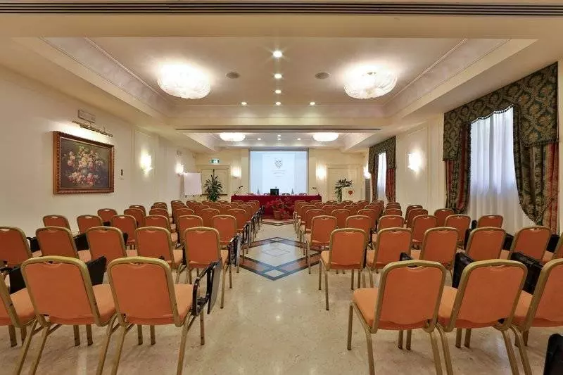 Fotos del hotel Grand Hotel Adriatico:  46