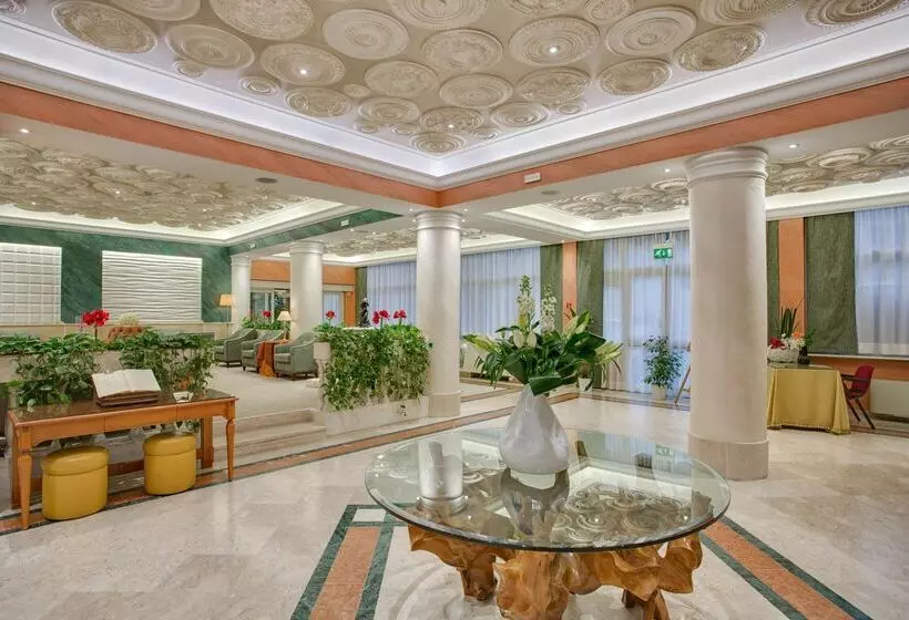 Fotos del hotel Grand Hotel Adriatico:  63