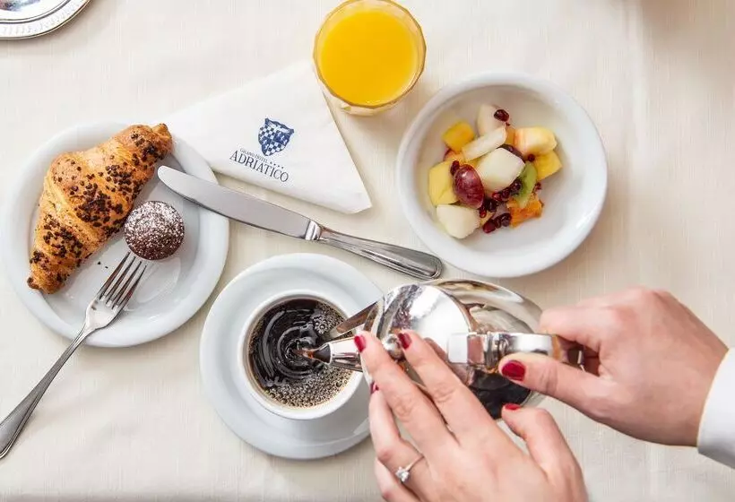 Fotos del hotel Grand Hotel Adriatico:  38