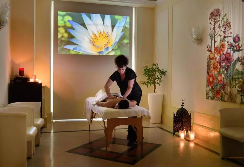 Fotos del hotel Grand Hotel Adriatico:  79