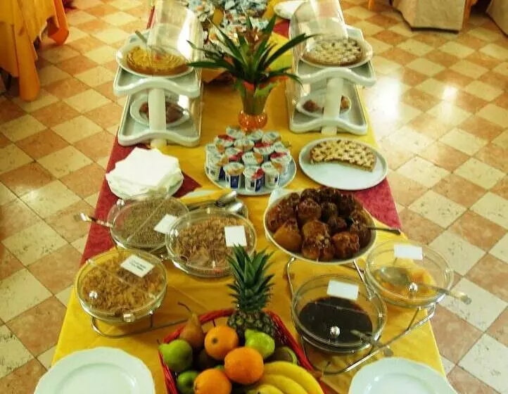 Fotos del hotel Deco:  9