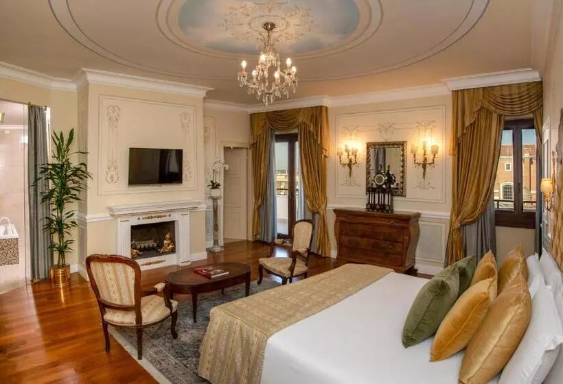 Fotos del hotel Radisson Blu Ghr , Rome:  8