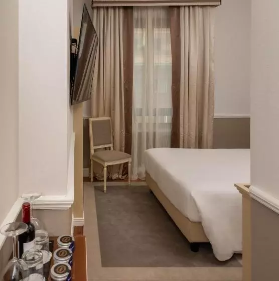 Fotos del hotel Radisson Blu Ghr , Rome:  15