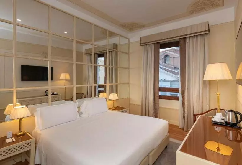 Fotos del hotel Radisson Blu Ghr , Rome:  12