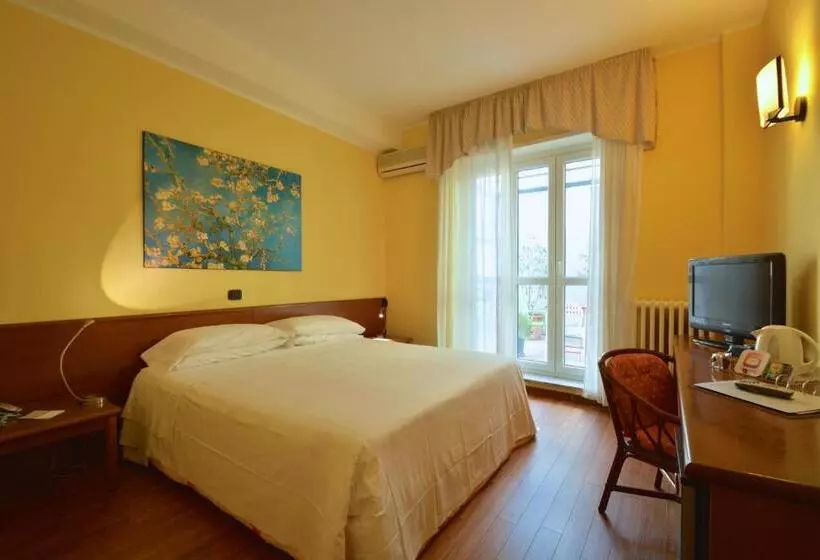 Fotos del hotel Best Western Hotel Crimea:  8