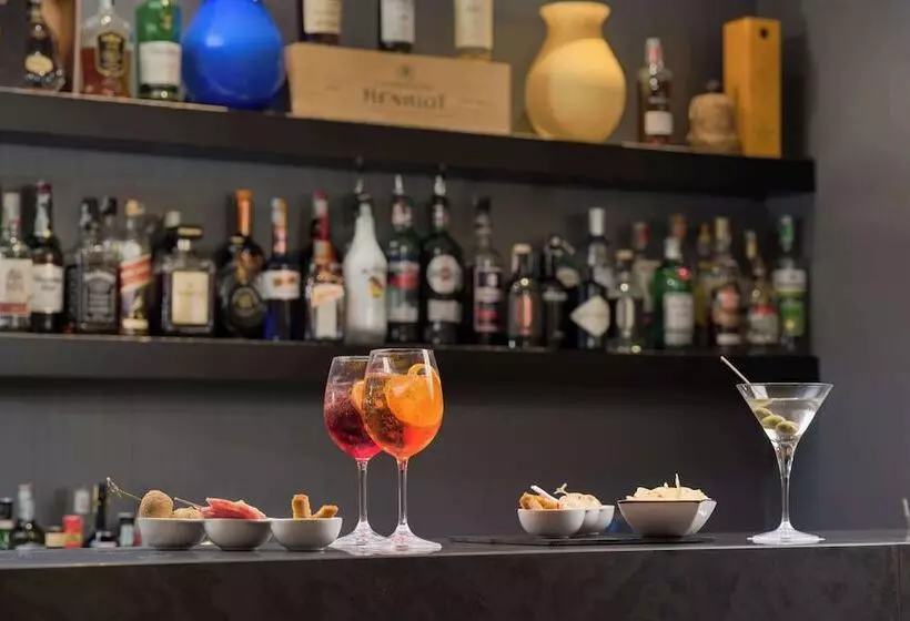 Fotos del hotel Nh Trieste:  59