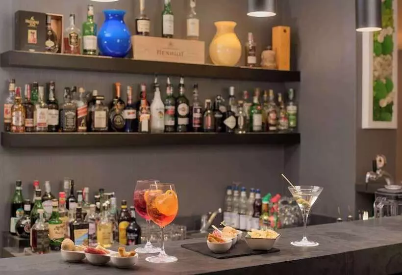 Fotos del hotel Nh Trieste:  57