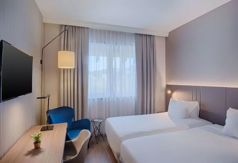 Fotos del hotel Nh Trieste:  23