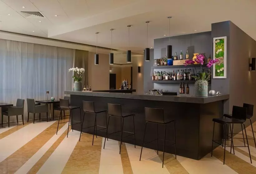 Fotos del hotel Nh Trieste:  101