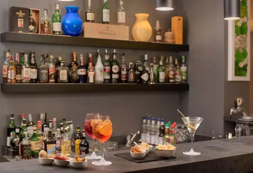 Fotos del hotel Nh Trieste:  61