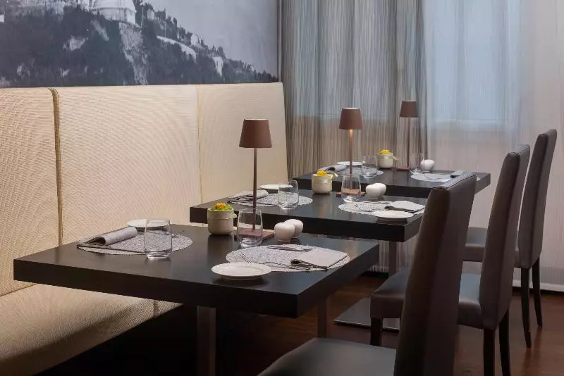 Fotos del hotel Nh Trieste:  43