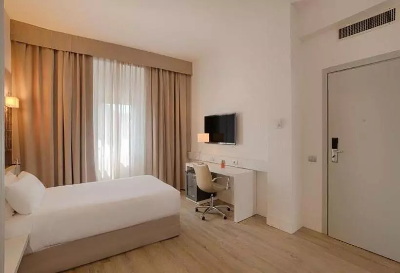 Fotos del hotel Nh Trieste:  4