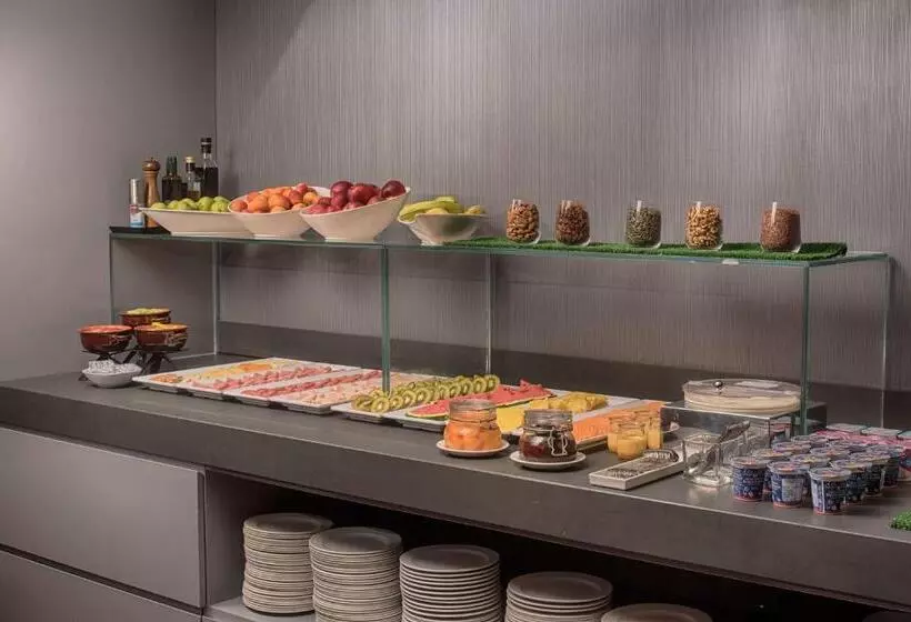 Fotos del hotel Nh Trieste:  91