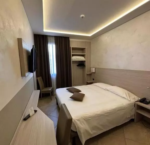 Fotos del hotel Plaza:  10