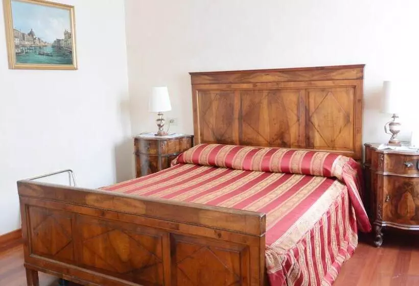 Fotos del hotel San Zulian:  23