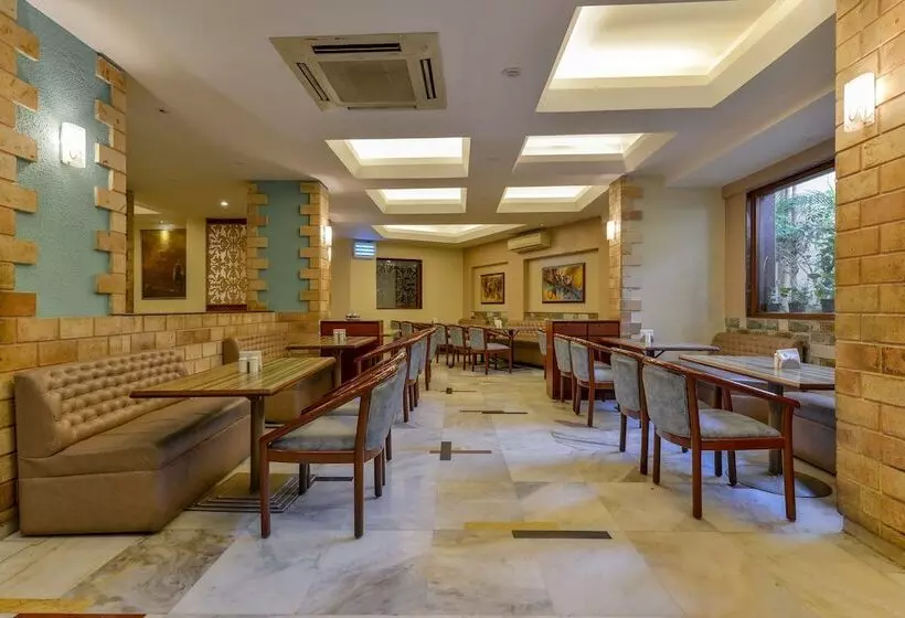 Fotos del hotel Ajanta:  4