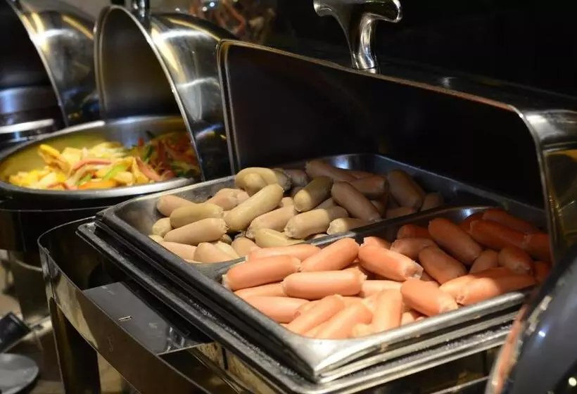 Fotos del hotel Garden Palace:  11