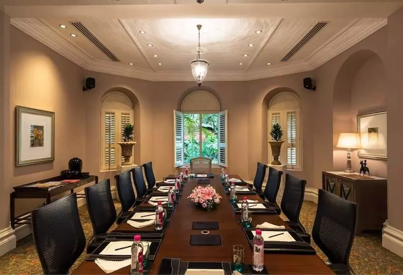 Fotos del hotel Taj West End:  7