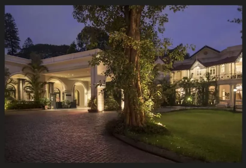 Fotos del hotel Taj West End:  10