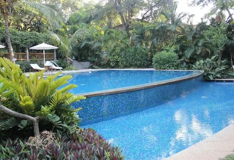 Fotos del hotel Taj West End:  2