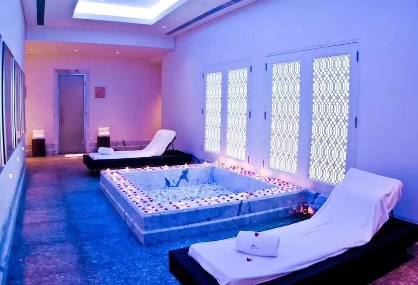 Fotos del hotel Taj West End:  4