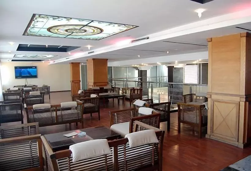 Fotos del hotel De La Corniche:  23