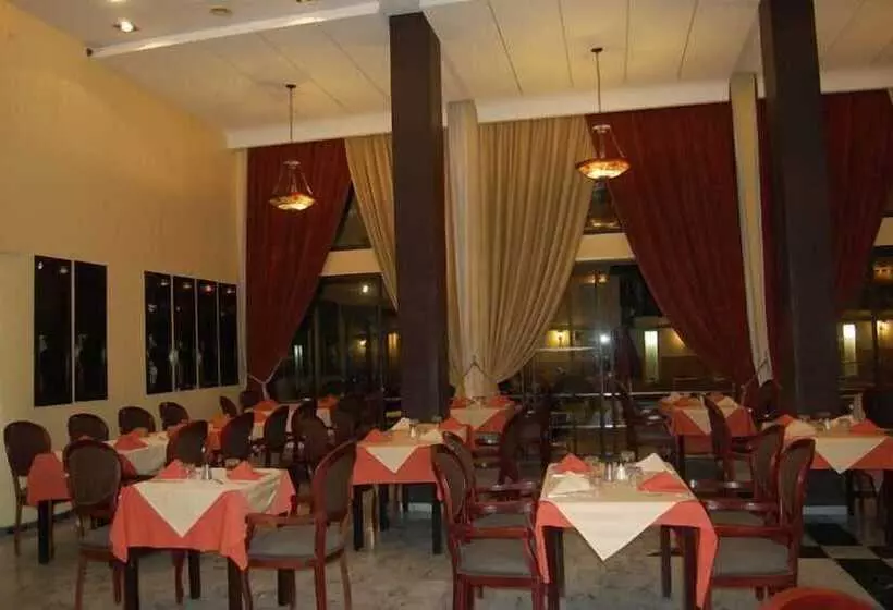 Fotos del hotel De La Corniche:  12