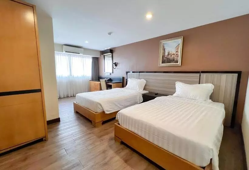 Fotos del hotel Zamburger Street Food Melaka:  22