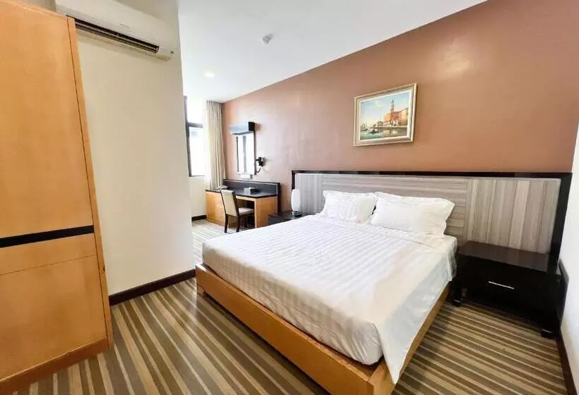 Fotos del hotel Zamburger Street Food Melaka:  17