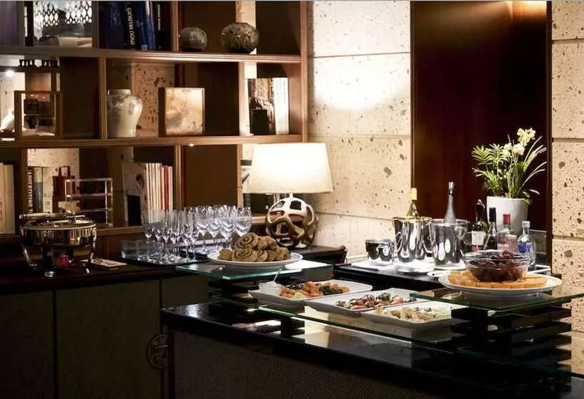 Fotos del hotel Royal  Seoul:  13