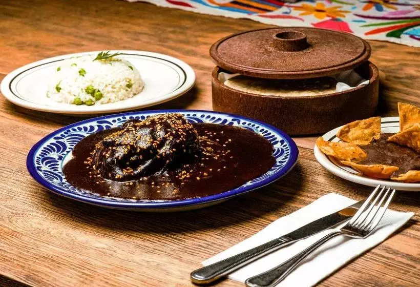 Fotos del hotel Colonial:  11