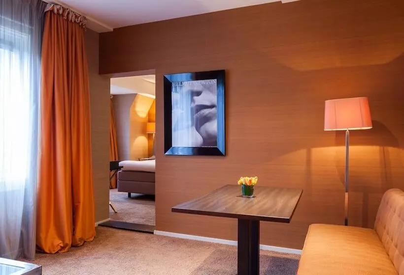 Fotos del hotel The Delphi  Amsterdam Townhouse:  2