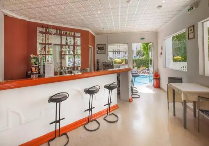 Fotos del hotel Atismar:  6