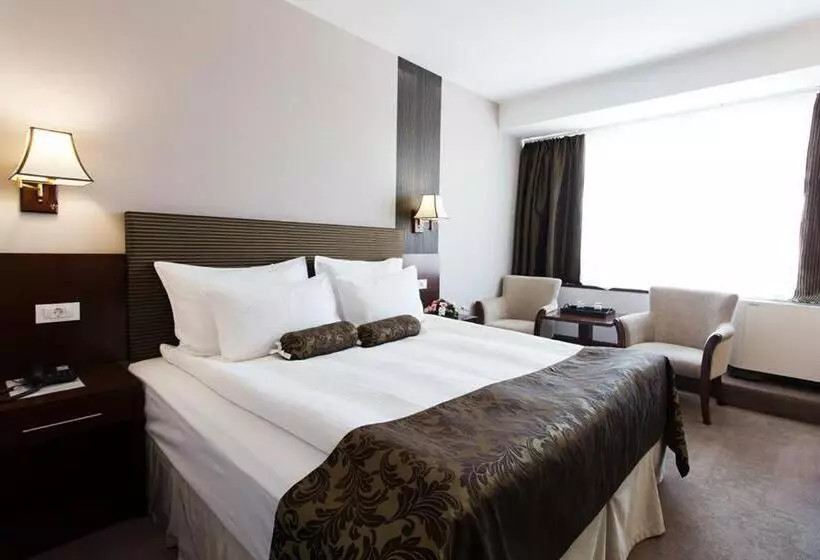 Fotos del hotel Grand Hotel Napoca:  16