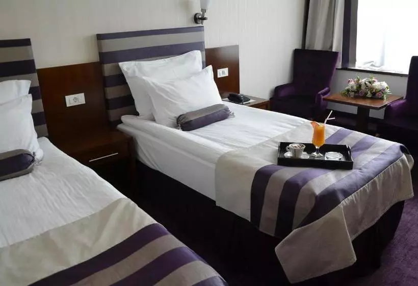 Fotos del hotel Grand Hotel Napoca:  22