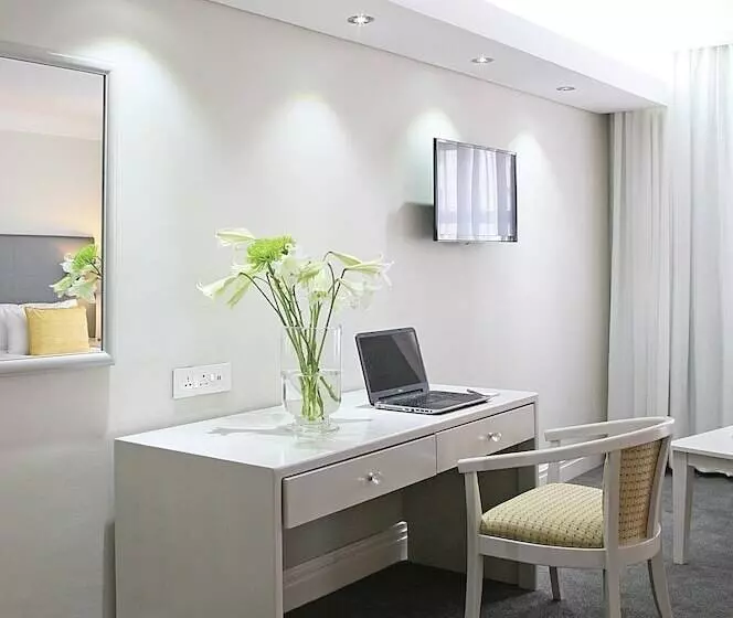 Fotos del hotel Hollow On The Square City:  24