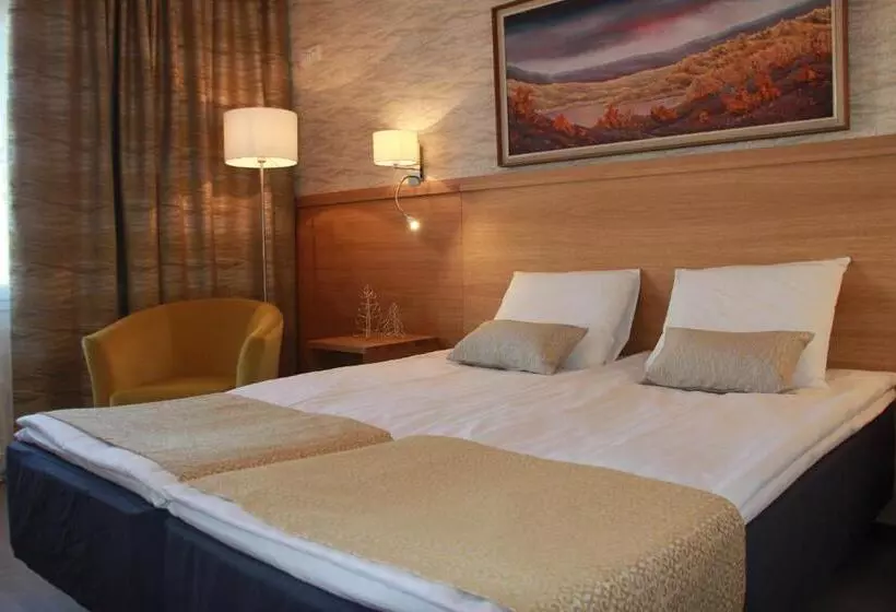 Fotos del hotel Aakenus:  14