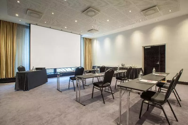 Fotos del hotel Crowne Plaza Helsinki - Hesperia, An Ihg:  8