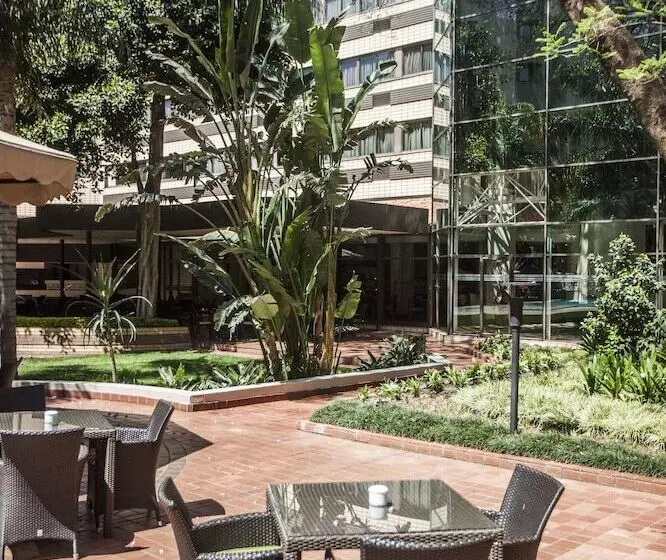 Fotos del hotel Southern Sun Pretoria:  6