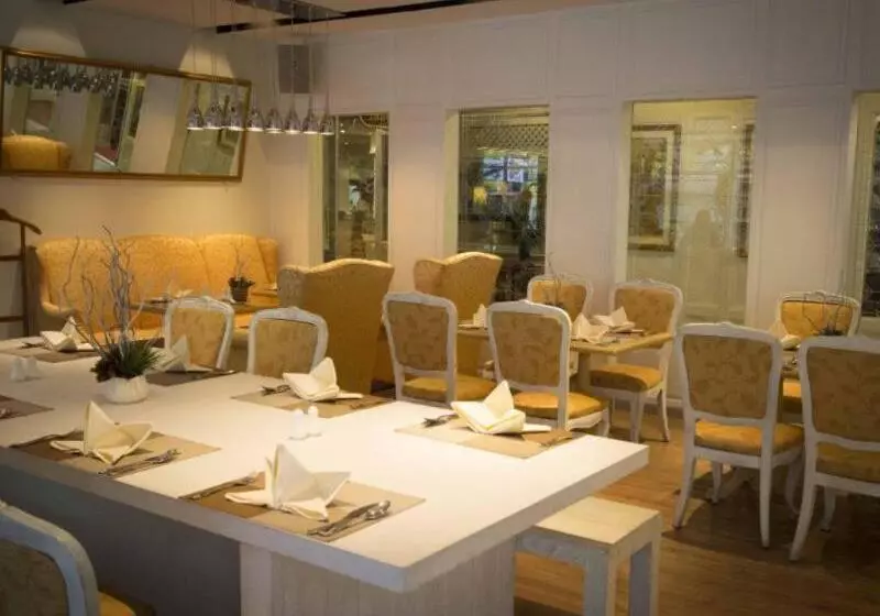 Fotos del hotel The Tawana Bangkok:  14