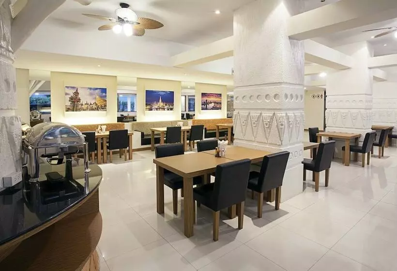 Fotos del hotel Rajah Hotel:  4